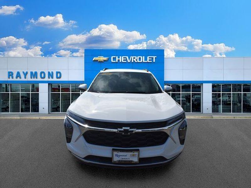 New 2026 Chevrolet Trax LTImage 9