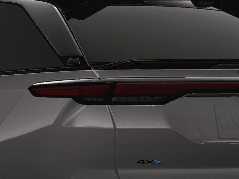 2024 Jeep Wagoneer S Launch EditionImage 12