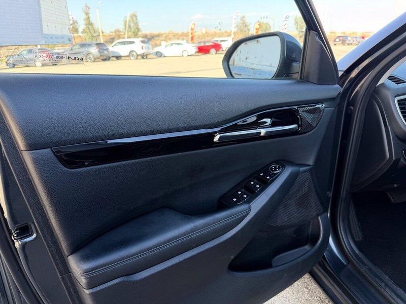 Used 2023 Kia Seltos SImage 13