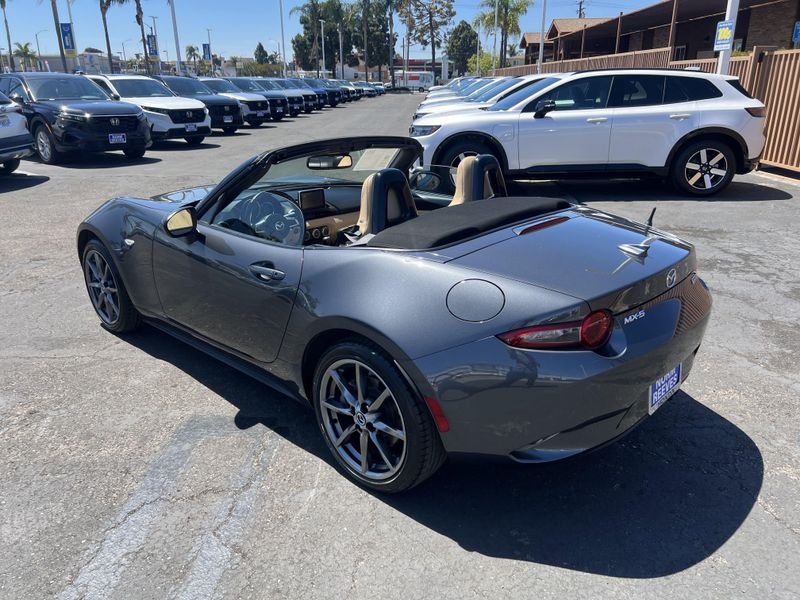 2016 Mazda MX-5 Miata Grand TouringImage 14