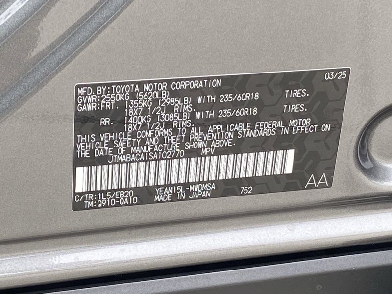 2025 Toyota bZ4X XLEImage 20