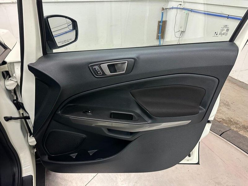 2021 Ford EcoSport SEImage 28