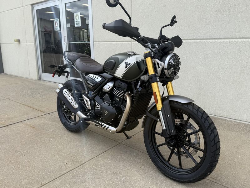 2025 Triumph SCRAMBLER 400 XImage 1