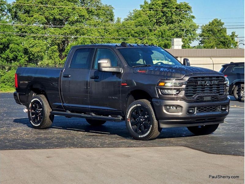 New 2026 RAM 2500 Big Horn Crew Cab 4x4 6'4' Box