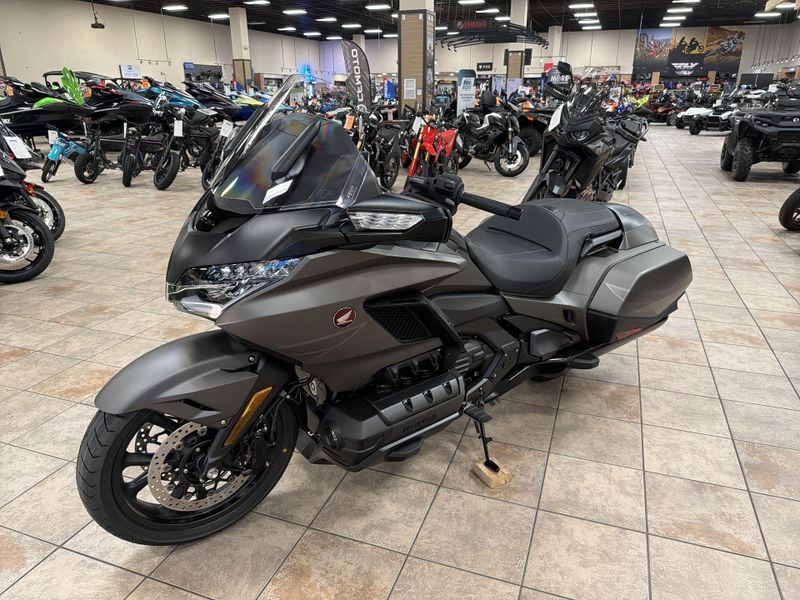 New 2026 Honda GOLDWING DCT Image 13