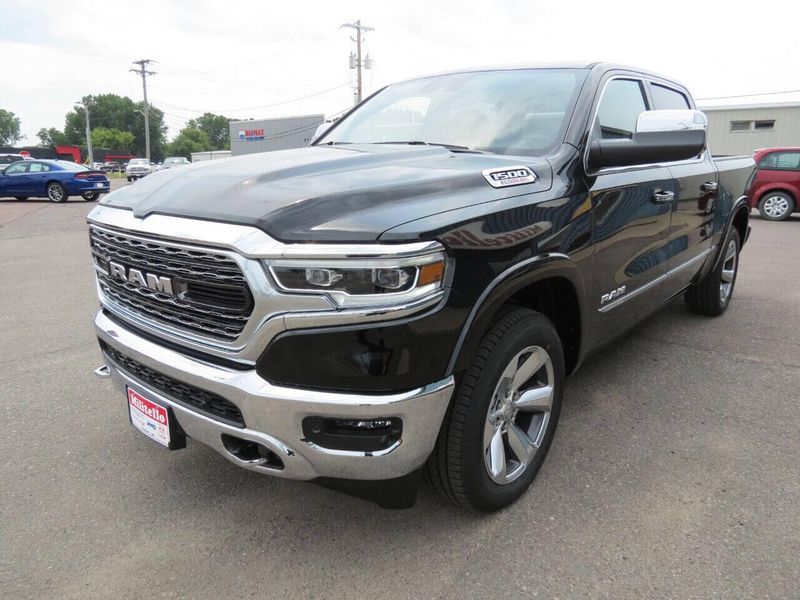 2021 RAM 1500 Limited 4x4 4dr Crew Cab 5.6 ft. SB PickupImage 4