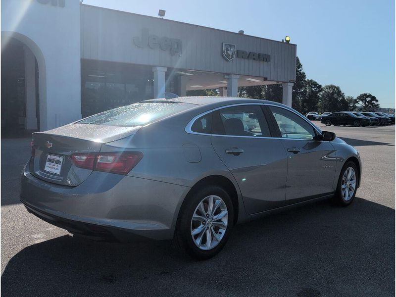 2023 Chevrolet Malibu LTImage 5