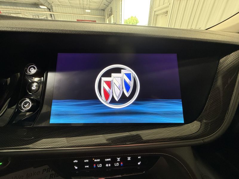 Used 2021 Buick Envision EssenceImage 25