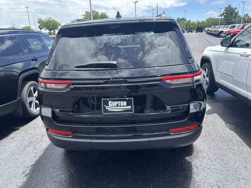 2025 Jeep Grand Cherokee Limited 4x4Image 9