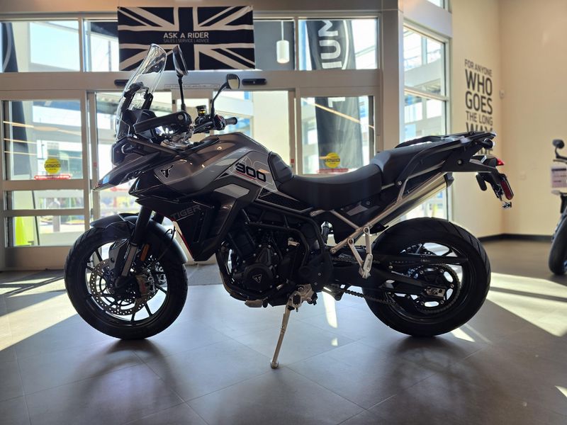 New 2024 Triumph Tiger 900 GT 