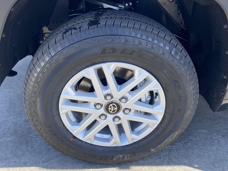 2025 Toyota Tundra SR5Image 8