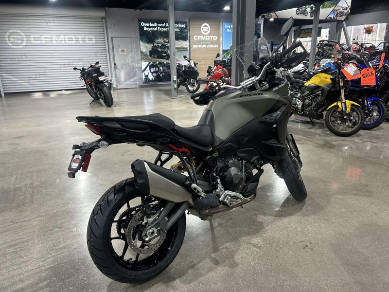 New 2026 Ducati MULTISTRADA V2 S Image 17