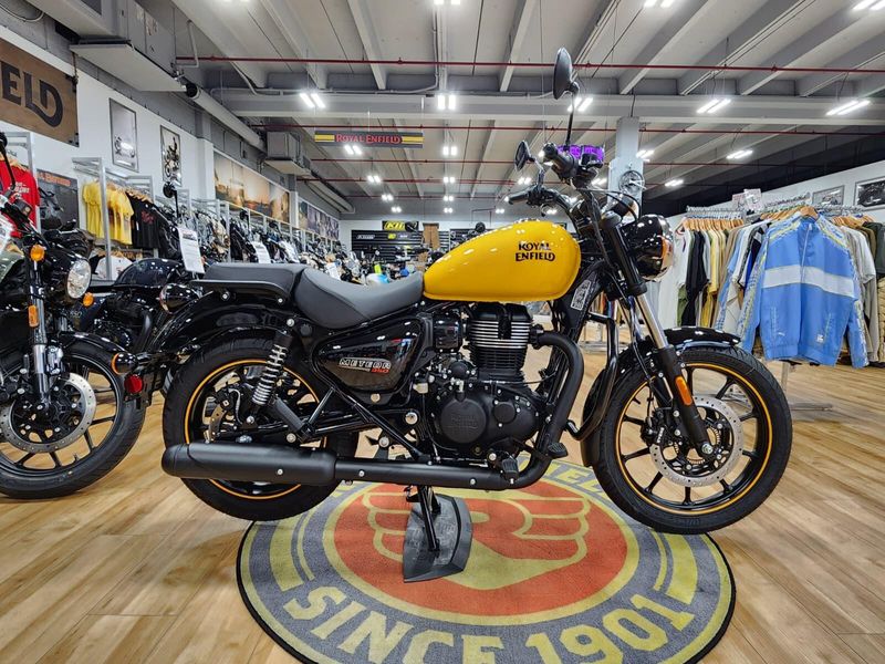 New 2024 Royal Enfield METEOR 350 Image 11