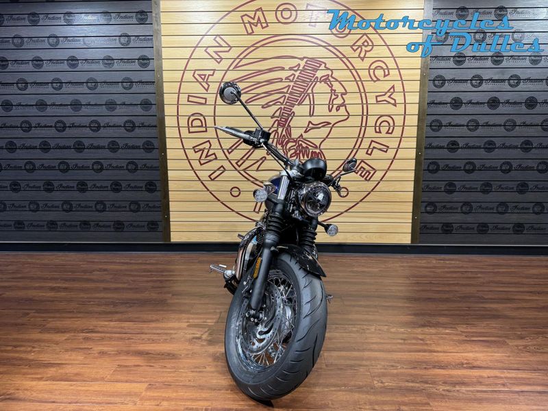 2025 Triumph Speedmaster Image 3