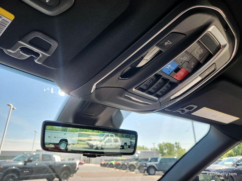 2025 Jeep Grand Cherokee Limited photo 41