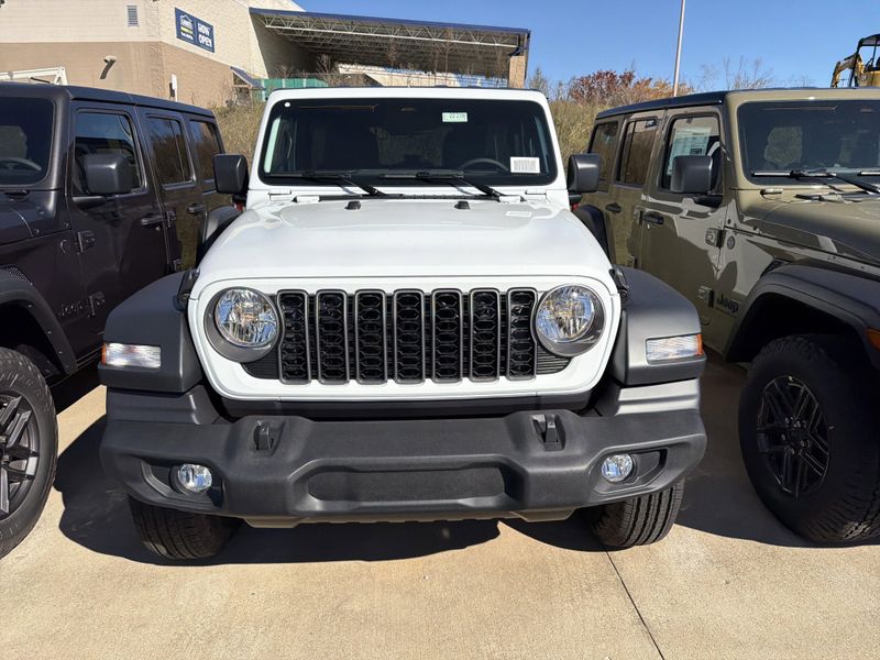 New 2026 Jeep Wrangler 4-door Sport SImage 2