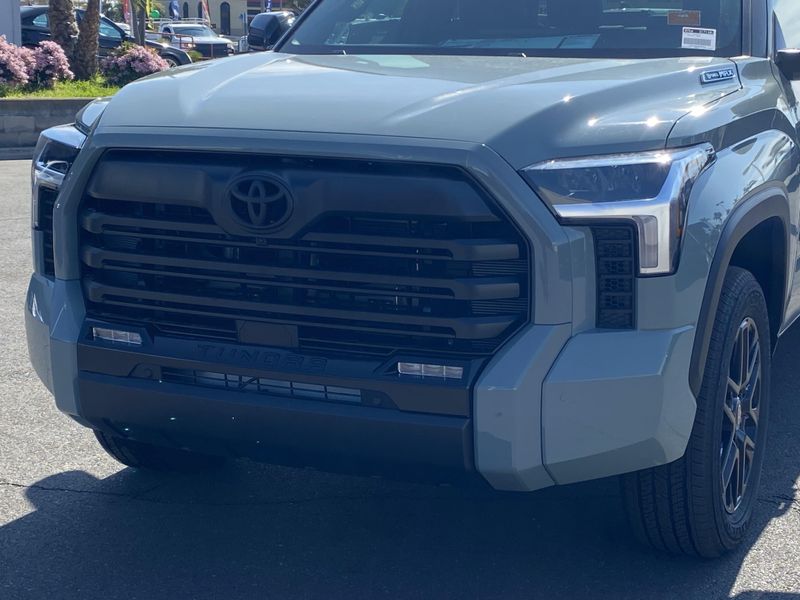 New 2025 Toyota Tundra Limited HybridImage 7