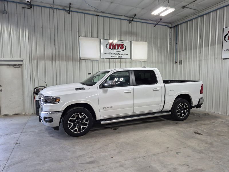 New 2025 RAM 1500 Laramie Crew Cab 4x4 5