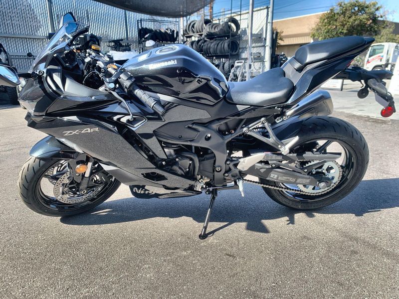 New 2026 Kawasaki NINJA ZX-4R ABS Image 23