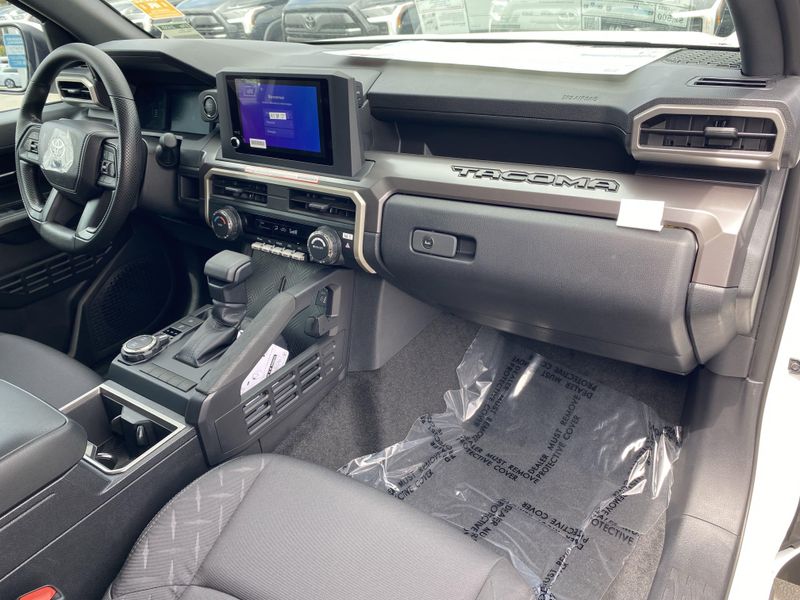 New 2025 Toyota Tacoma SR5Image 9