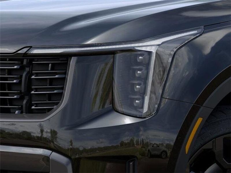 2025 Kia Sorento X-Line SXImage 10