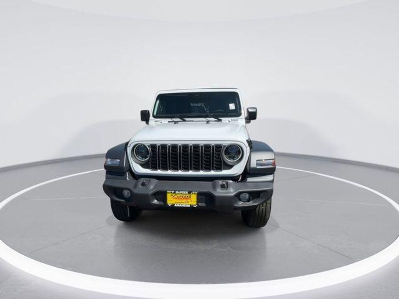 New 2025 Jeep Wrangler 4-door Sport SImage 3