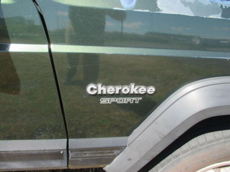 Used 1995 Jeep Cherokee SportImage 6