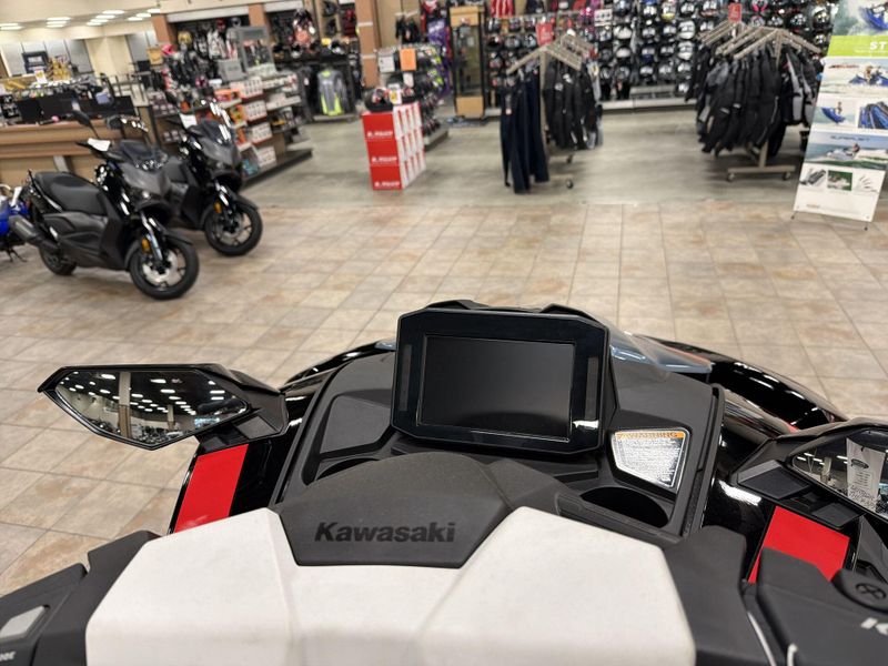 New 2025 Kawasaki JET SKI ULTRA 160LX-S Image 18