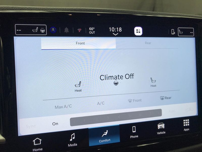 Used 2026 Chrysler Pacifica SelectImage 13