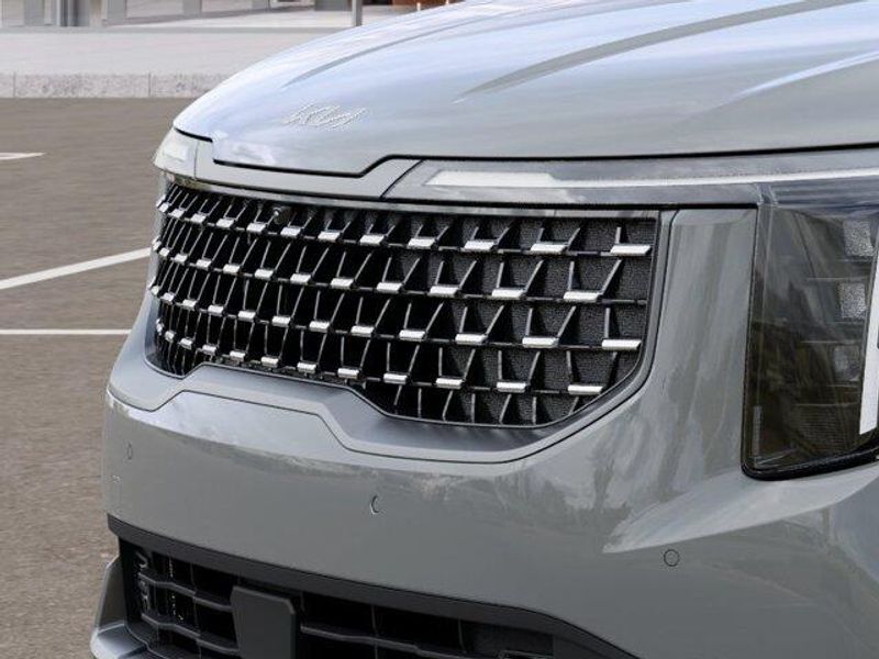 New 2027 Kia Carnival SXImage 13