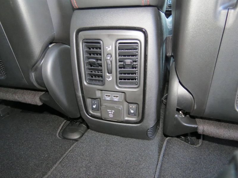 New 2026 Dodge Durango Gt Plus Awd Hemi V8Image 15