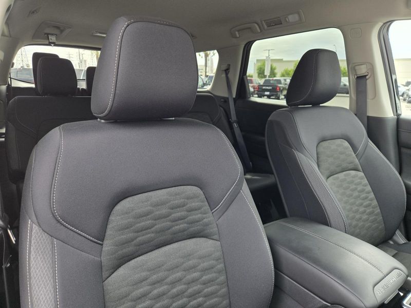 Used 2026 Nissan Pathfinder SV 2WD