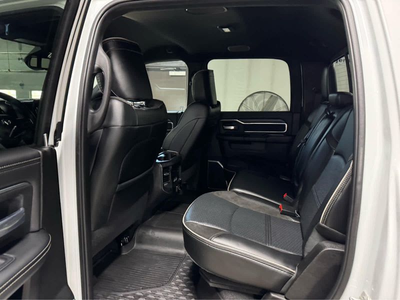 2024 Ram 2500 Laramie photo 13