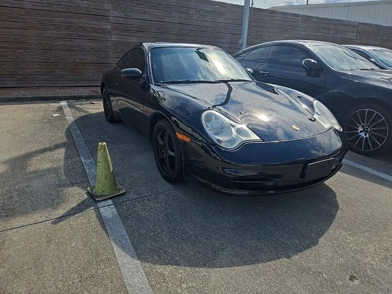 Used 2004 Porsche 911 TargaImage 2