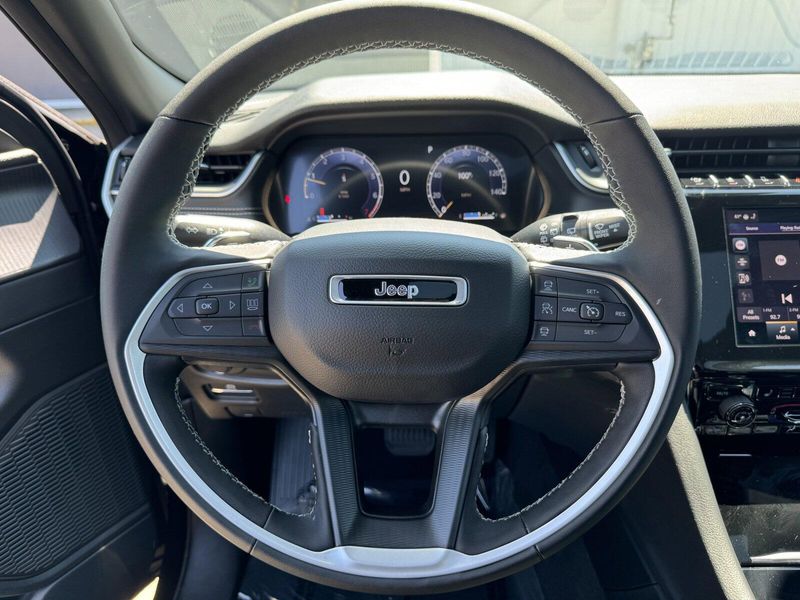 2024 Jeep Grand Cherokee L Altitude XImage 25