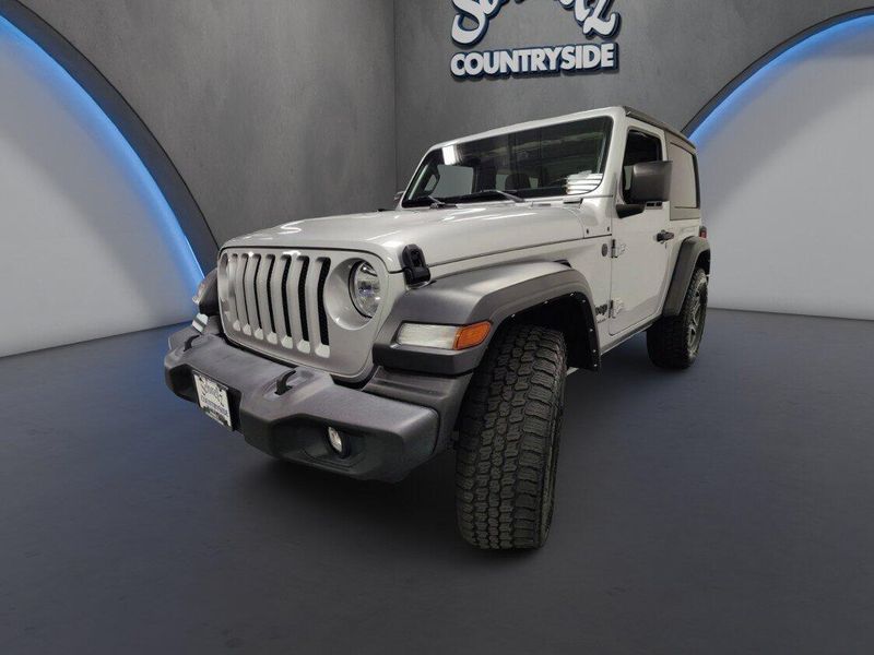 Used 2022 Jeep Wrangler Sport S 4x4 w/ HardTop & NavImage 7