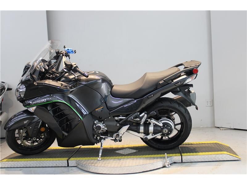 Used 2018 Kawasaki CONCOURS 14 Image 5