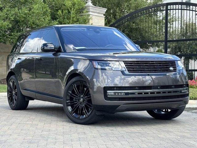 2022 Land Rover Range Rover First EditionImage 1