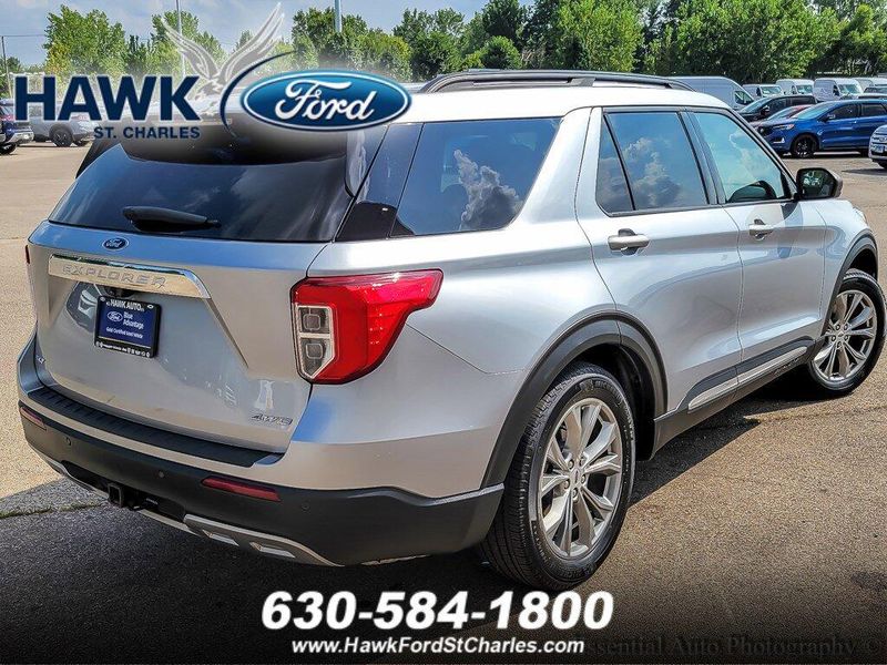 2022 Ford Explorer XLT photo 7