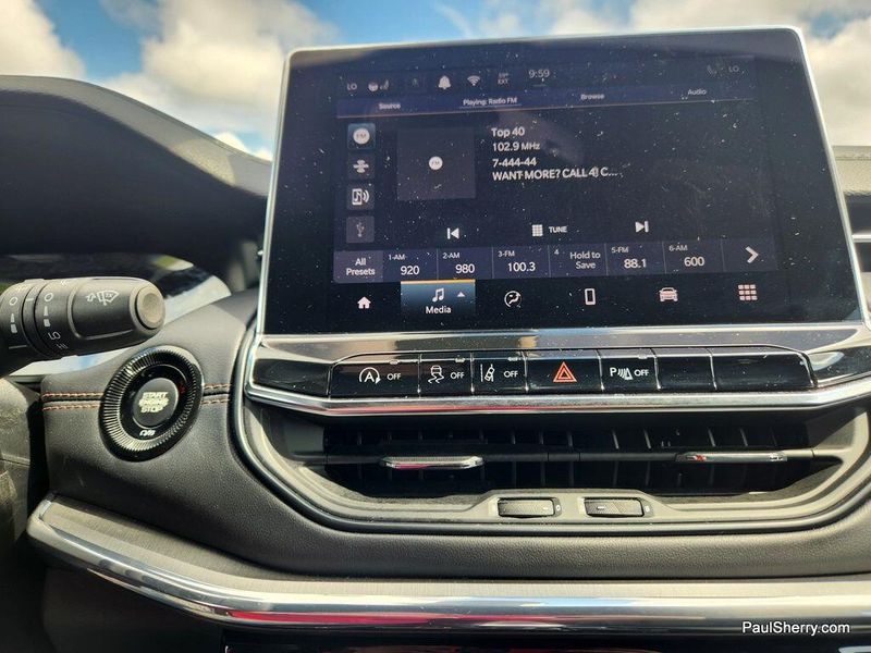 2022 Jeep Compass (RED) EditionImage 31