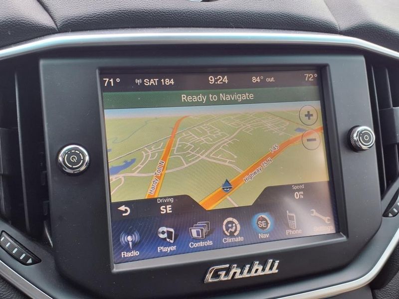 Used 2014 Maserati Ghibli Image 24