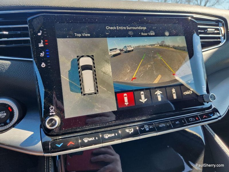 2026 Jeep Grand Wagoneer Upland 4x4