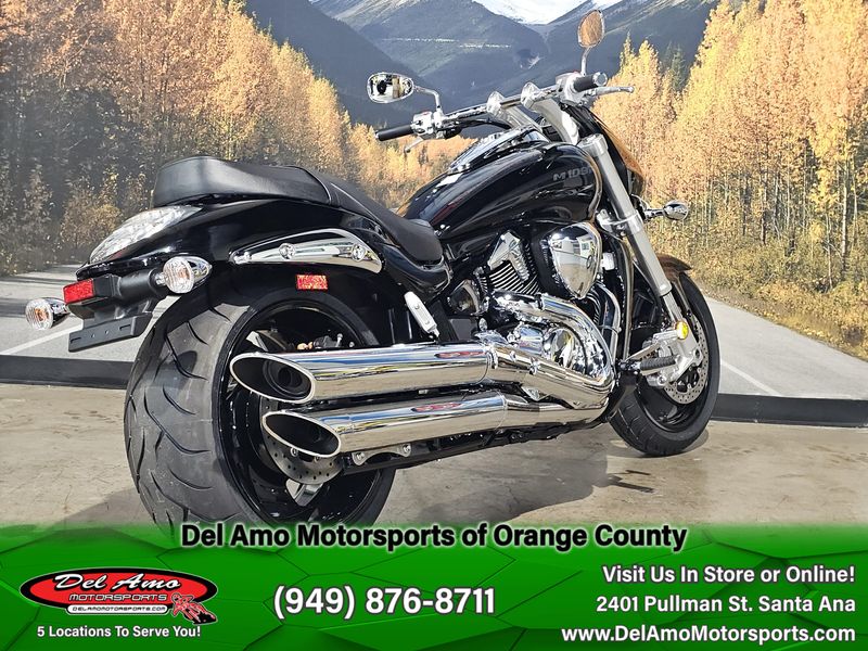 New 2025 Suzuki BOULEVARD M109R Image 4
