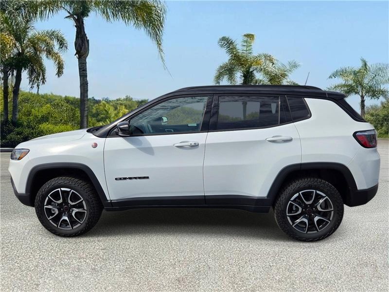 New 2026 Jeep Compass Trailhawk 4x4