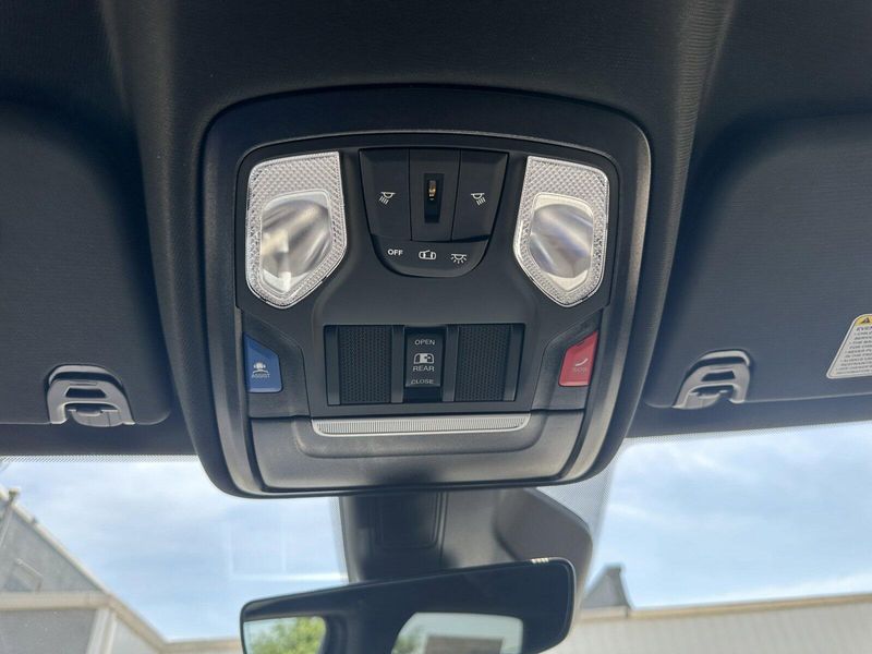 2025 RAM 1500 Big HornImage 29