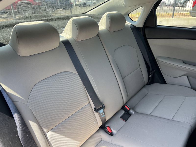 Used 2019 Kia Forte LXSImage 22
