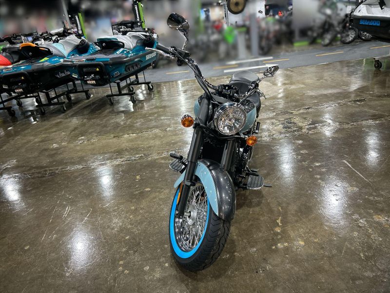 New 2025 Kawasaki VULCAN 900 CLASSIC Image 15
