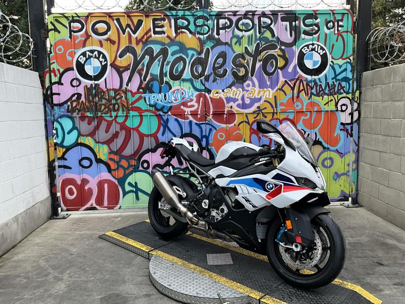 New 2026 BMW S 1000 RR Image 3