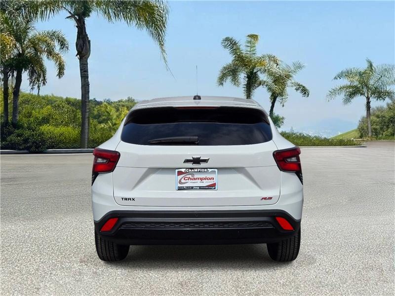 Used 2024 Chevrolet Trax FWD 4dr 1RS
