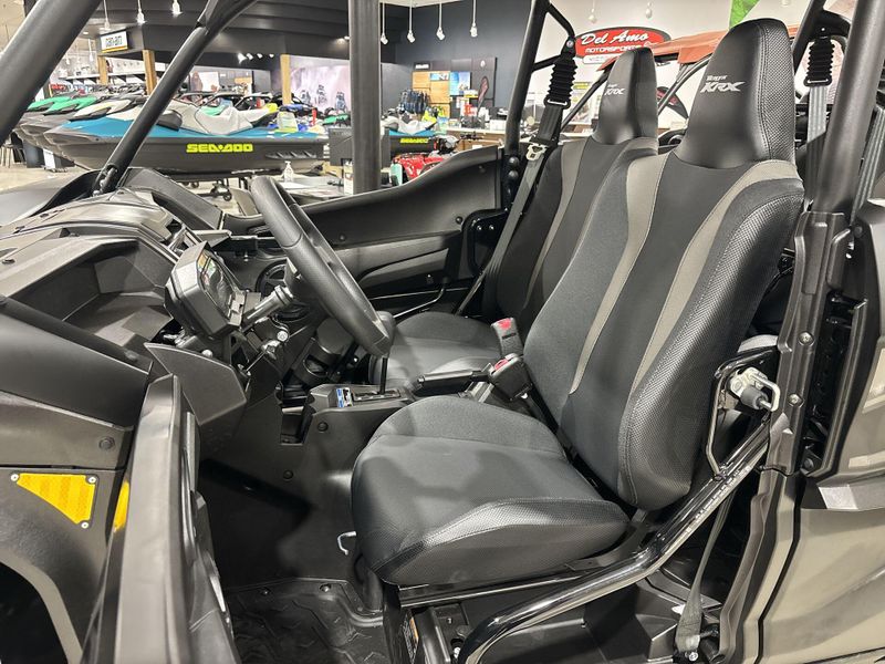 New 2027 Kawasaki TERYX KRX4 1000 BLACKOUT EDITION Image 20